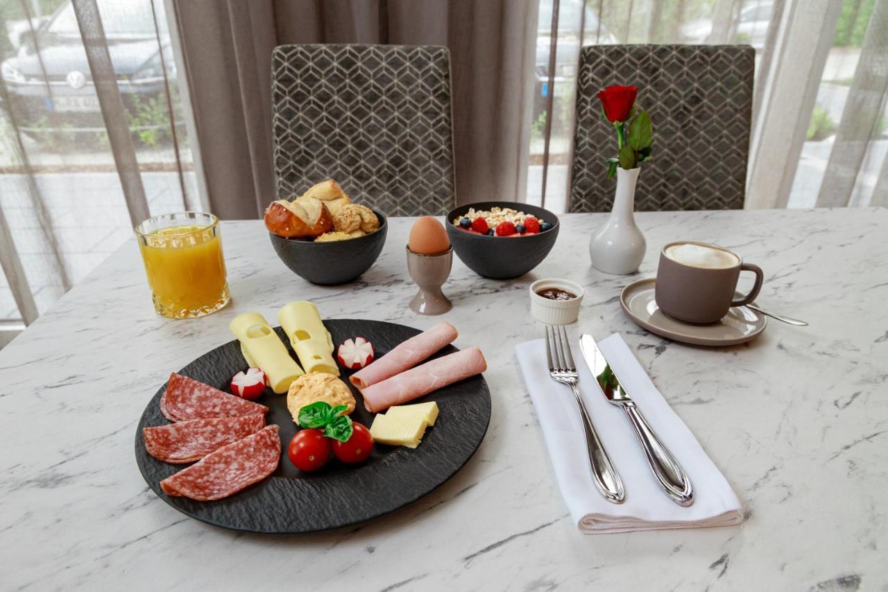 Herzl Hotel Bei Erding Forstern Экстерьер фото